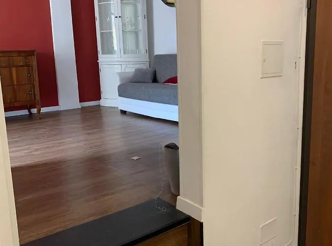 Casina Nel Borgo 아파트